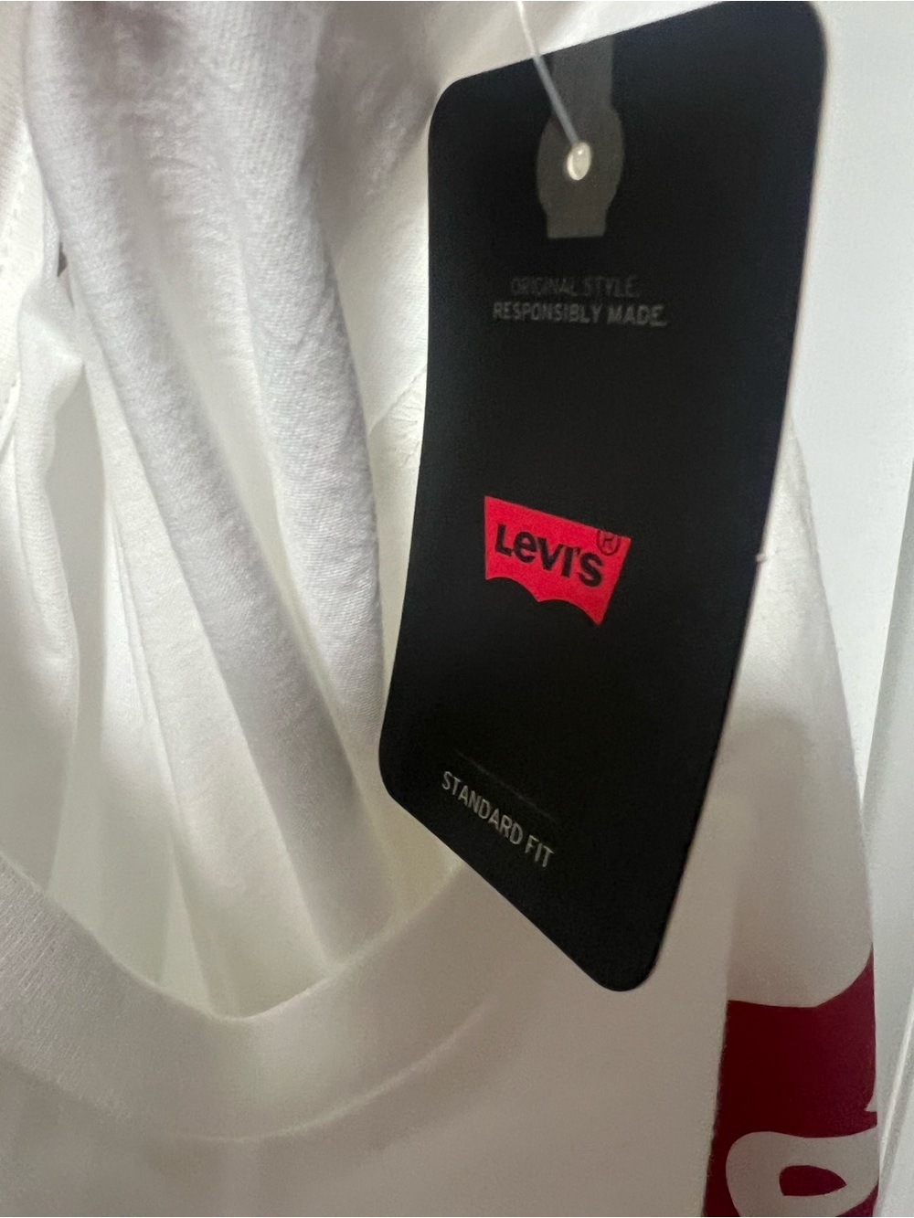 Levi’s White Logo Graphic Tee NWT Size Small S Short Sleeve - Picture 4 of 5